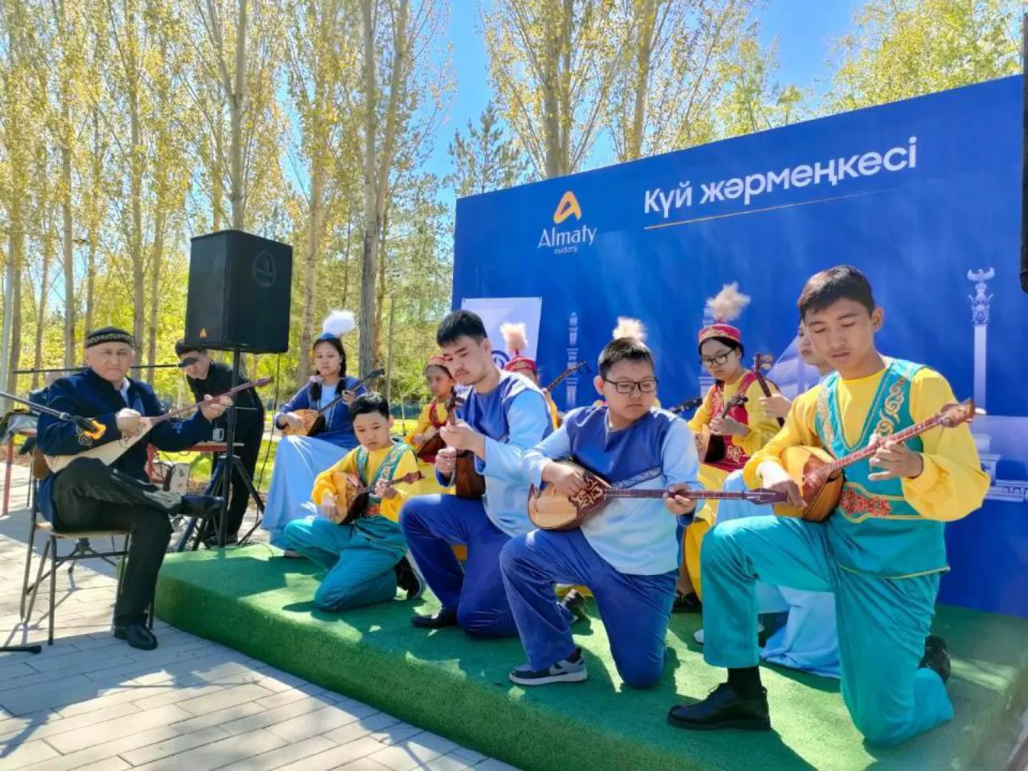 «Күй мен жырдың жәрмеңкесі»: в столице прошло культурно-духовное мероприятие