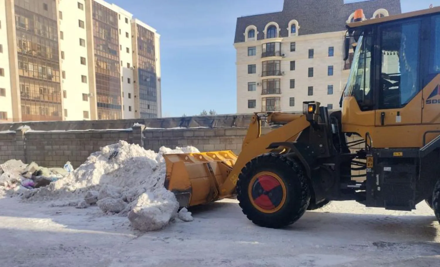 Свыше 34 тысяч кубометров снега вывезено из города за ночь