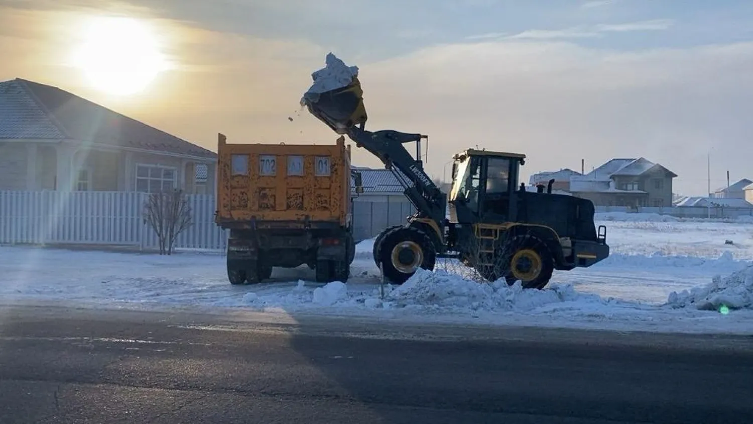 Больше 5 млн кубометров снега вывезено из города за зимний период