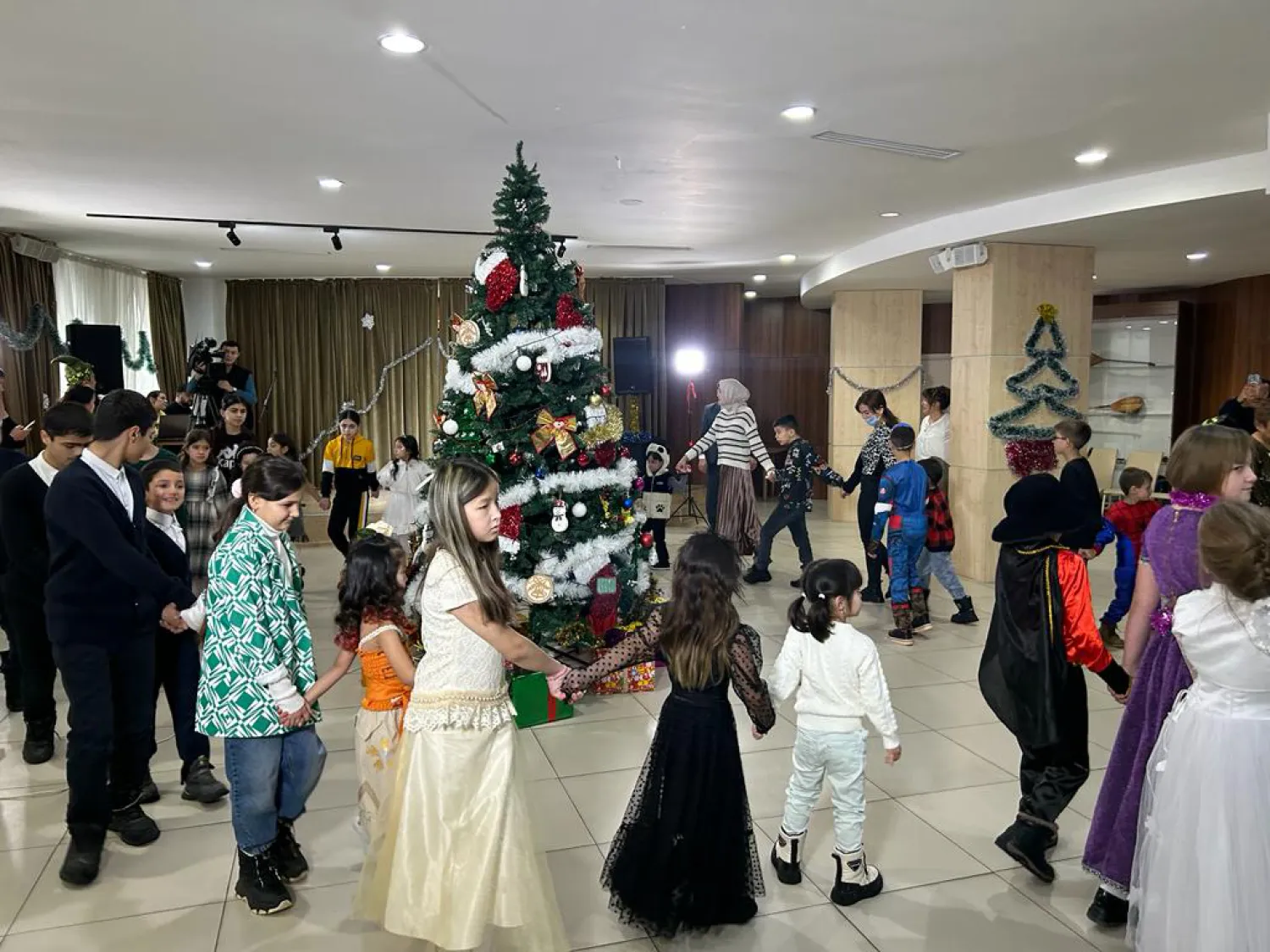 В столичной АНК провели новогодний утренник