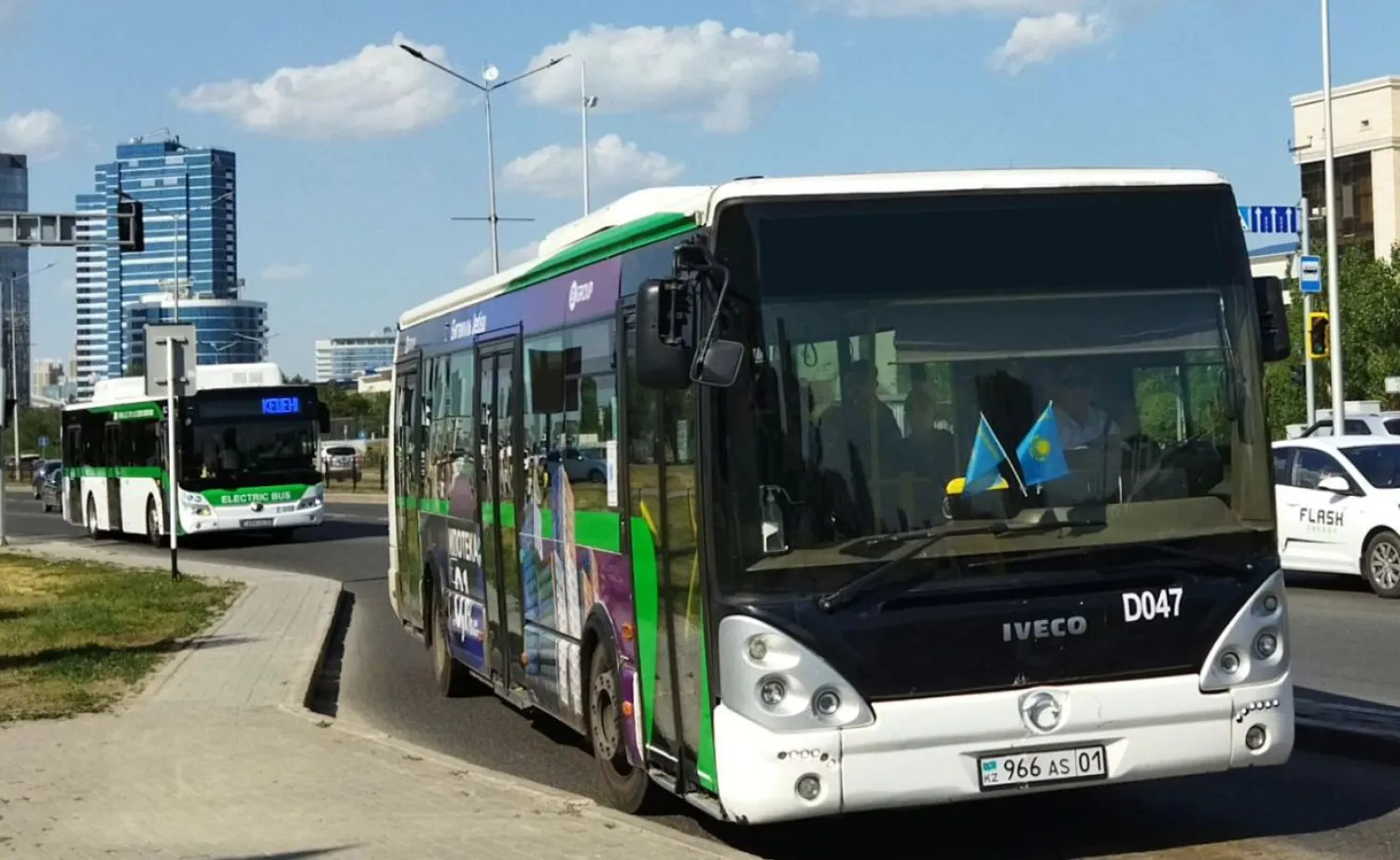 В пятницу будет продлено время движения общественного транспорта