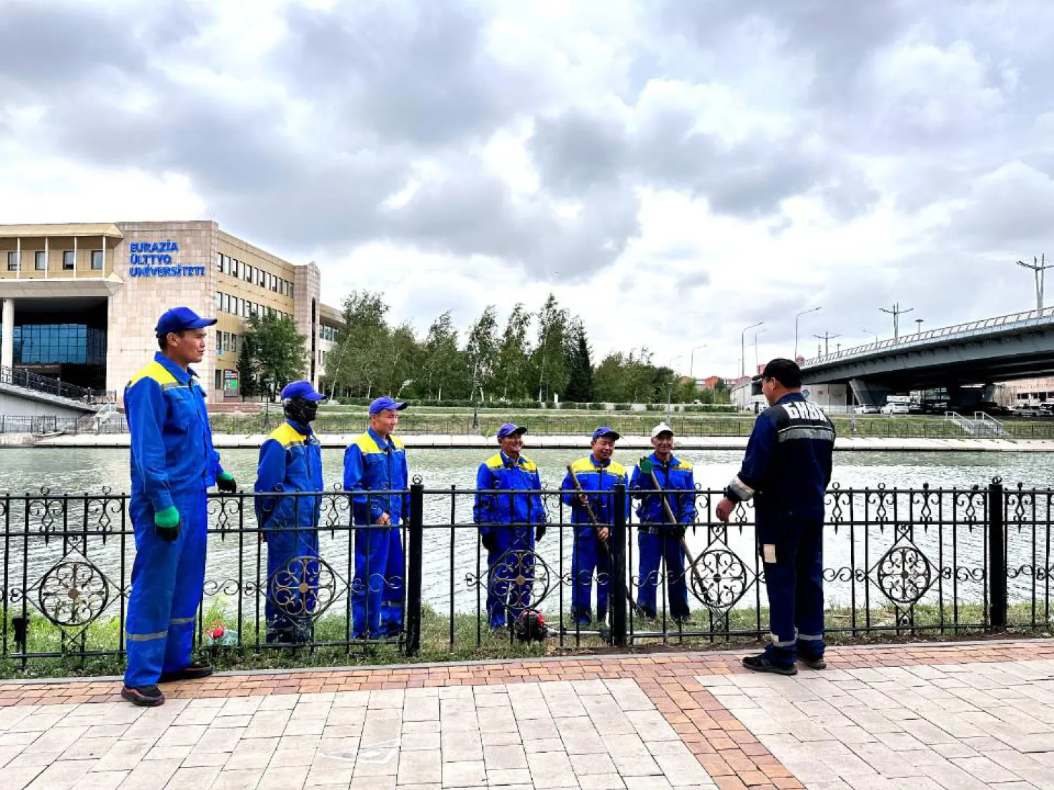 В столице облагораживают территорию ручья Акбулак