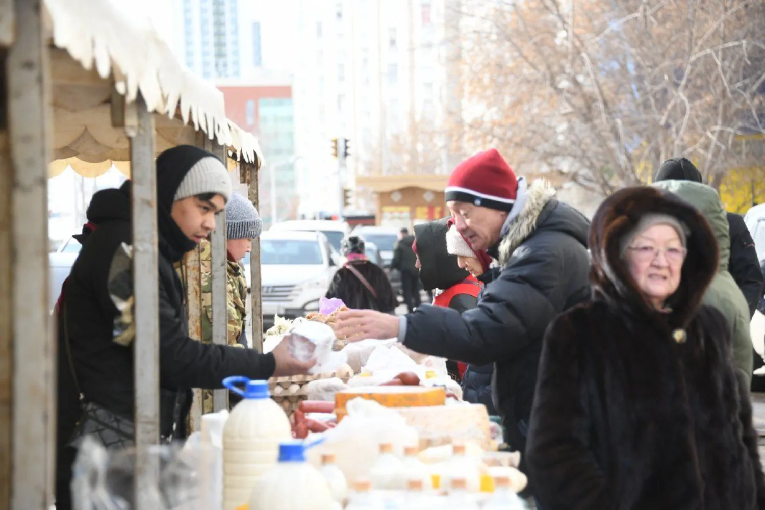 В Астане проходит городская ярмарка сельскохозяйственной продукции