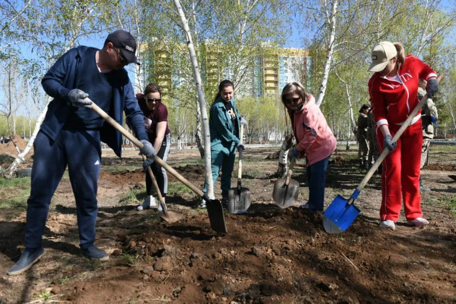 Новый сквер Дружбы появился в Нур-Султане (фоторепортаж)