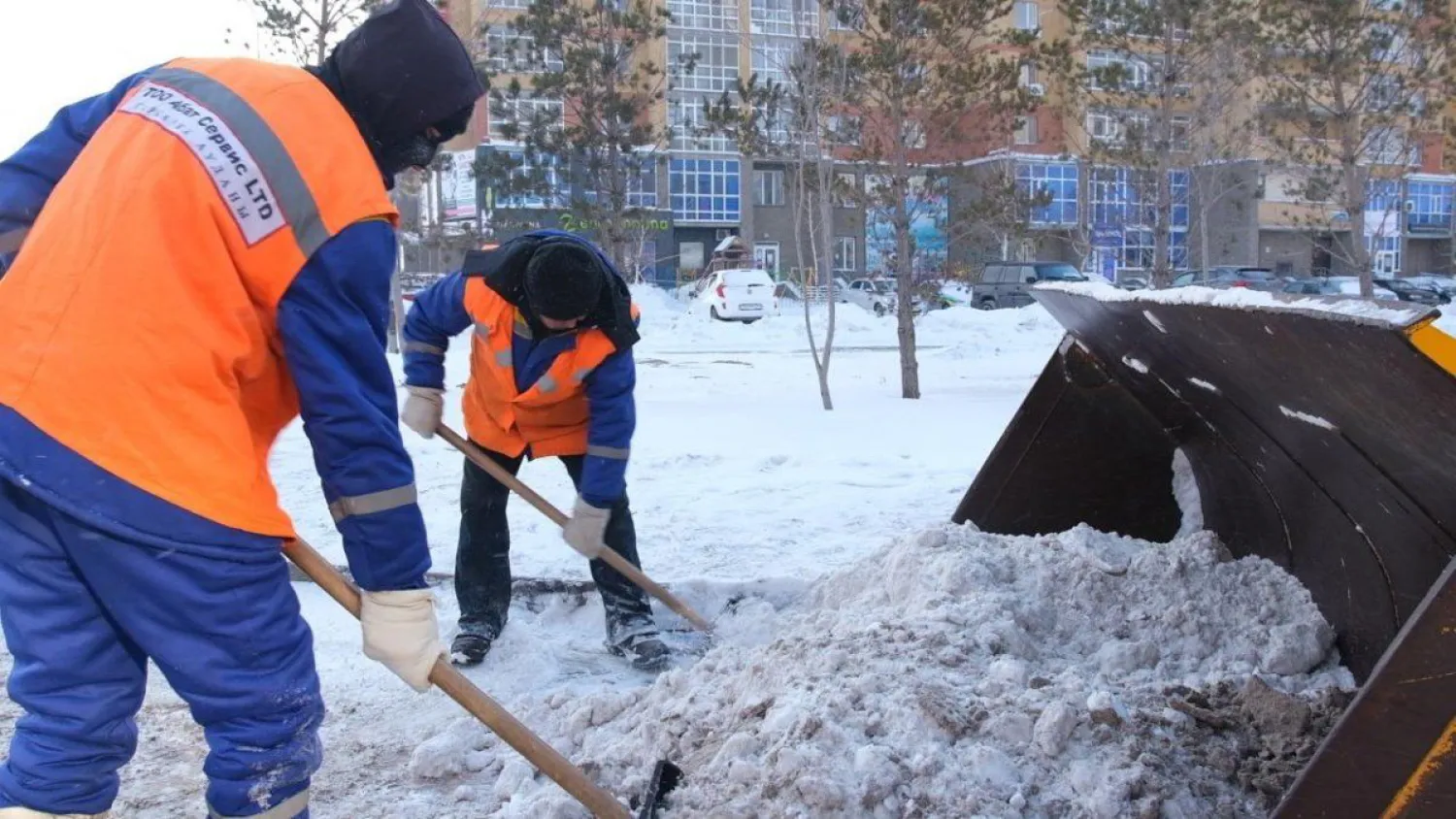 Свыше 3 млн кубометров снега вывезены из столицы с начала зимы
