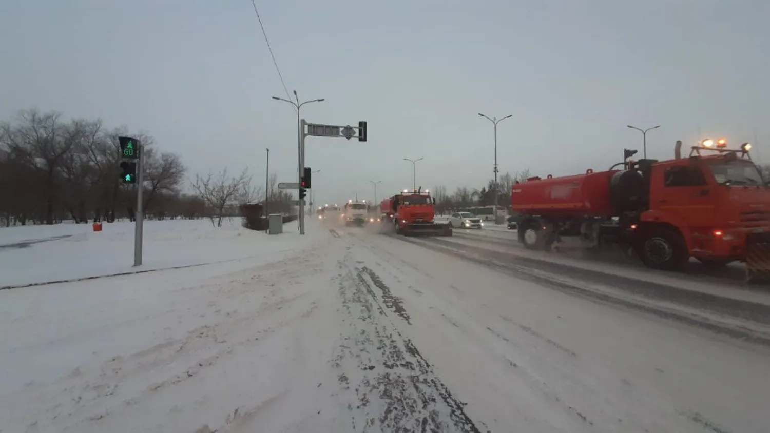 Около двух миллионов кубометров снега вывезли из Нур-Султана