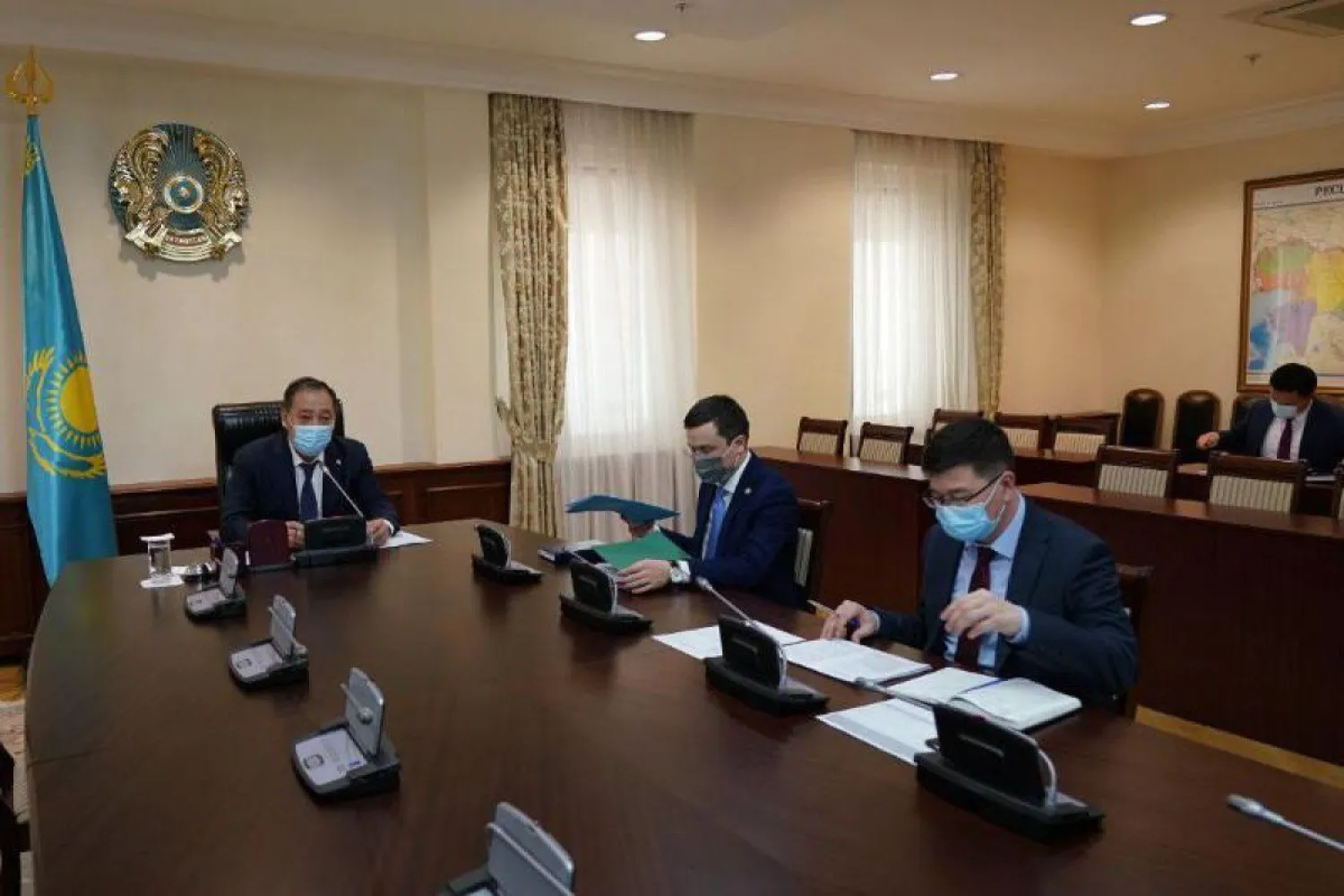 Карантин усилят в «красных» регионах Казахстана - решение МВК