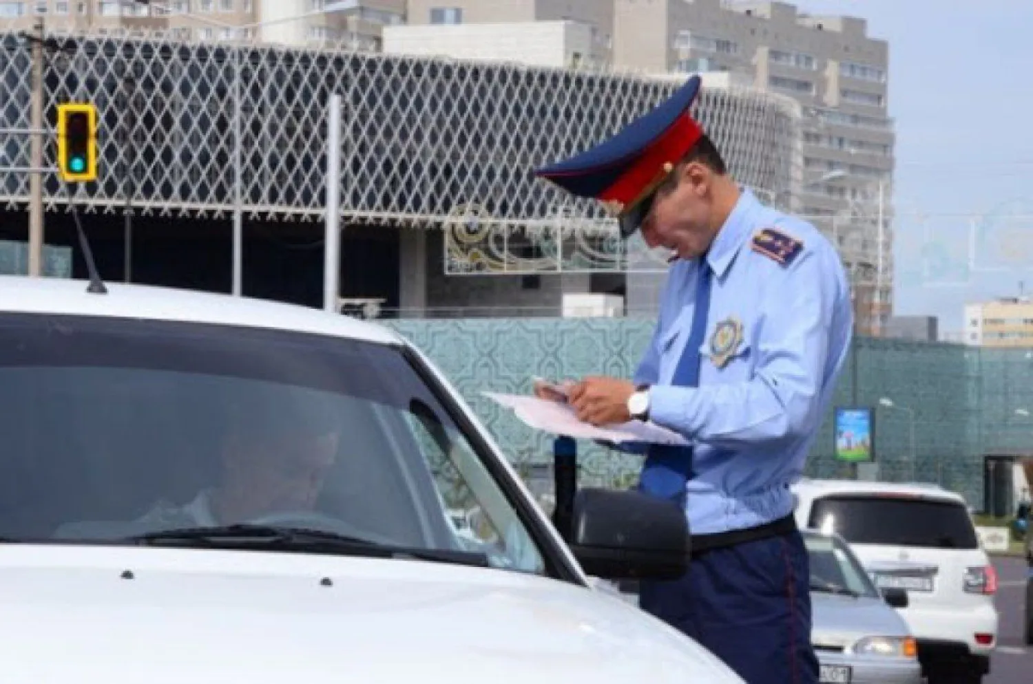 Столичный автовладелец идет на второй антирекорд по числу штрафов