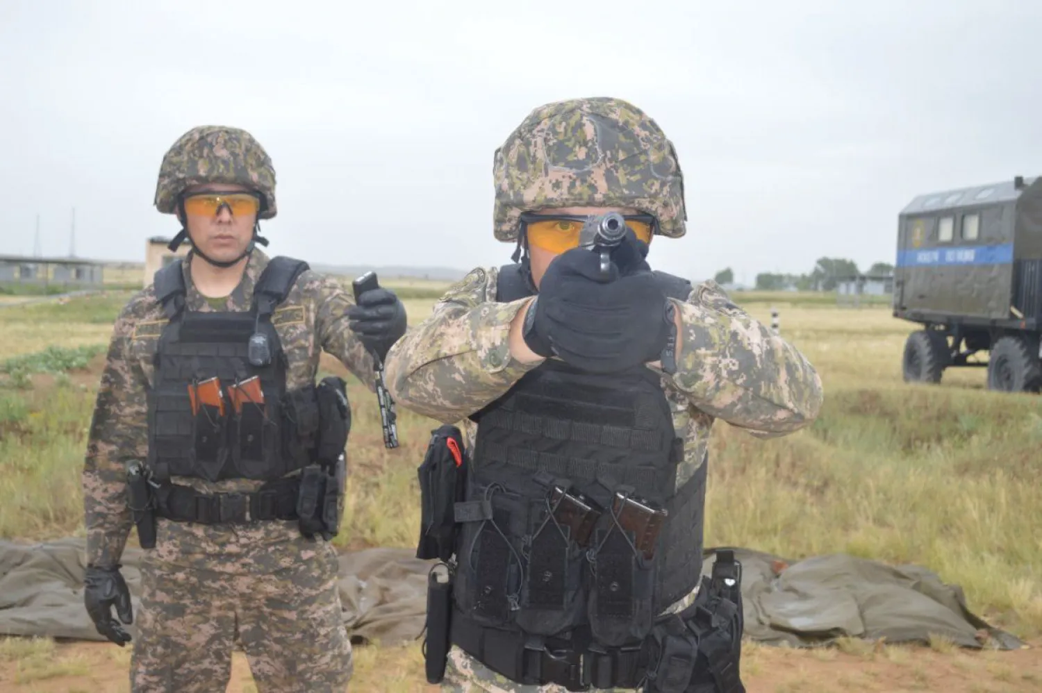 Казахстанские военные полцейские готовятся к конкурсу "Страж порядка"