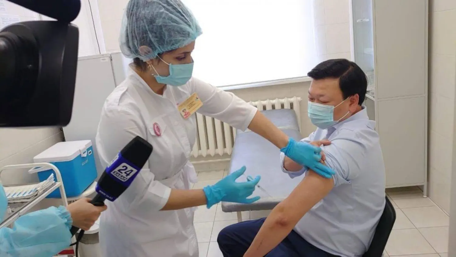 Алексей Цой вакцинировался казахстанской вакциной QAZVAC