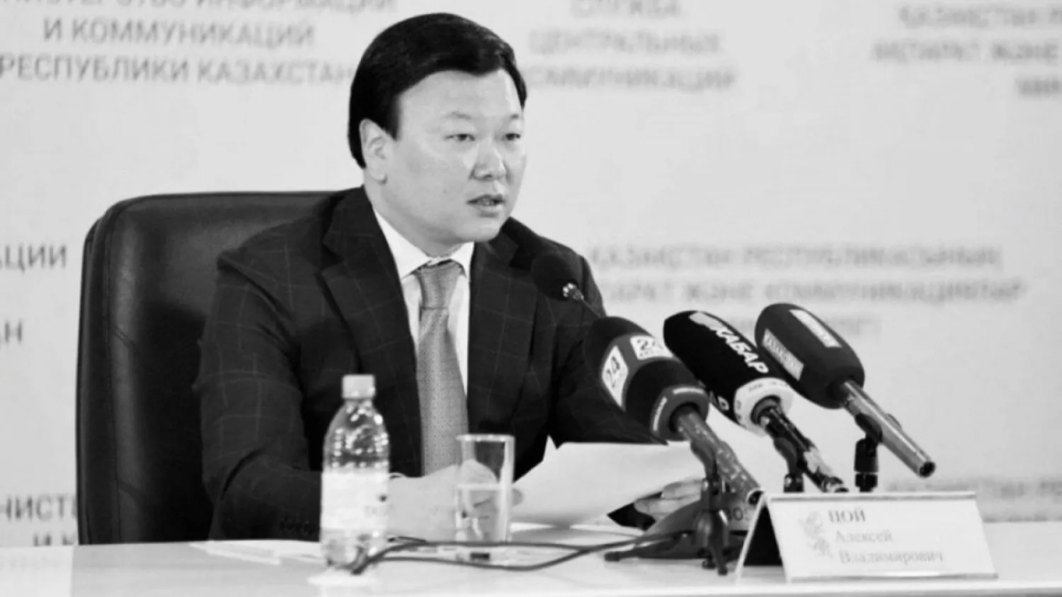 Алексей Цой принес соболезнование в День  национального траура по жертвам пандемии коронавируса   