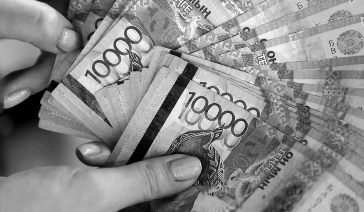 Городские жители получают на 40% больше денежного дохода, чем сельские