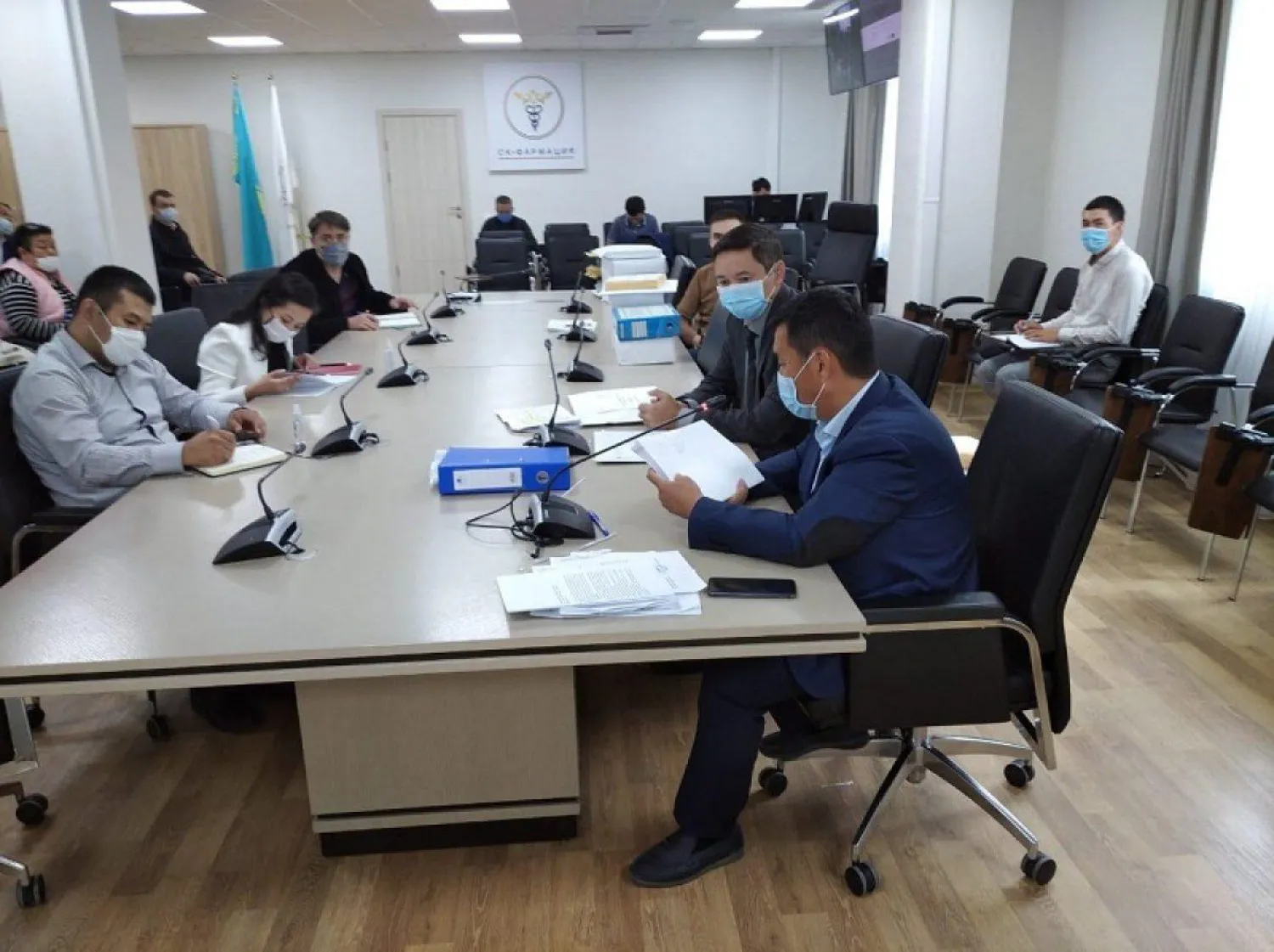 Конкурс на поставку медикаментов: 37 отечественных фармкомпаний подали заявки