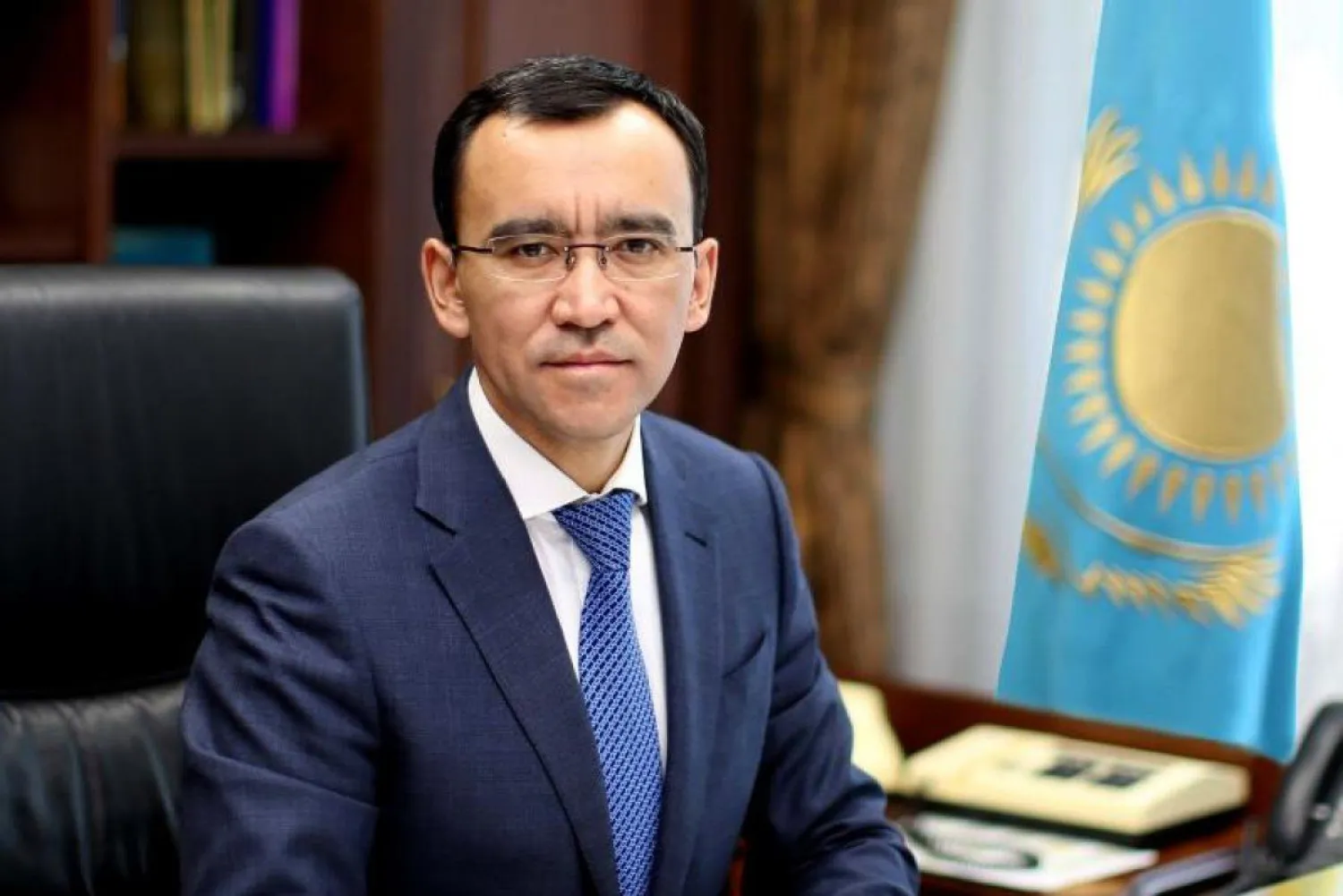 Маулен Ашимбаев назначен депутатом Сената