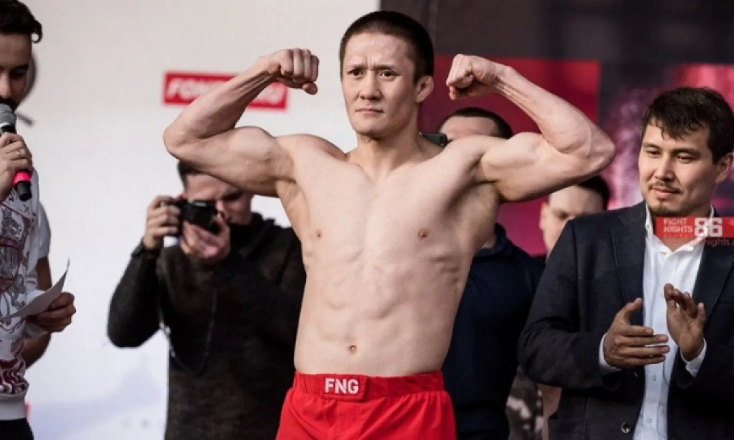Второй казахстанский боец в истории подписал контракт с UFC