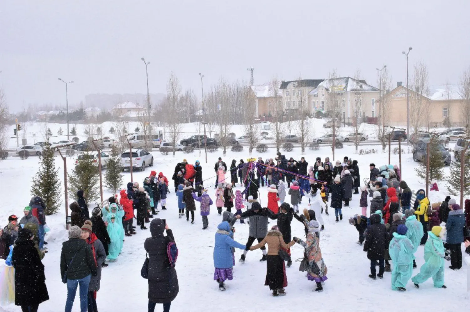 Немецкий карнавал Fasching отметили в столичном Доме дружбы