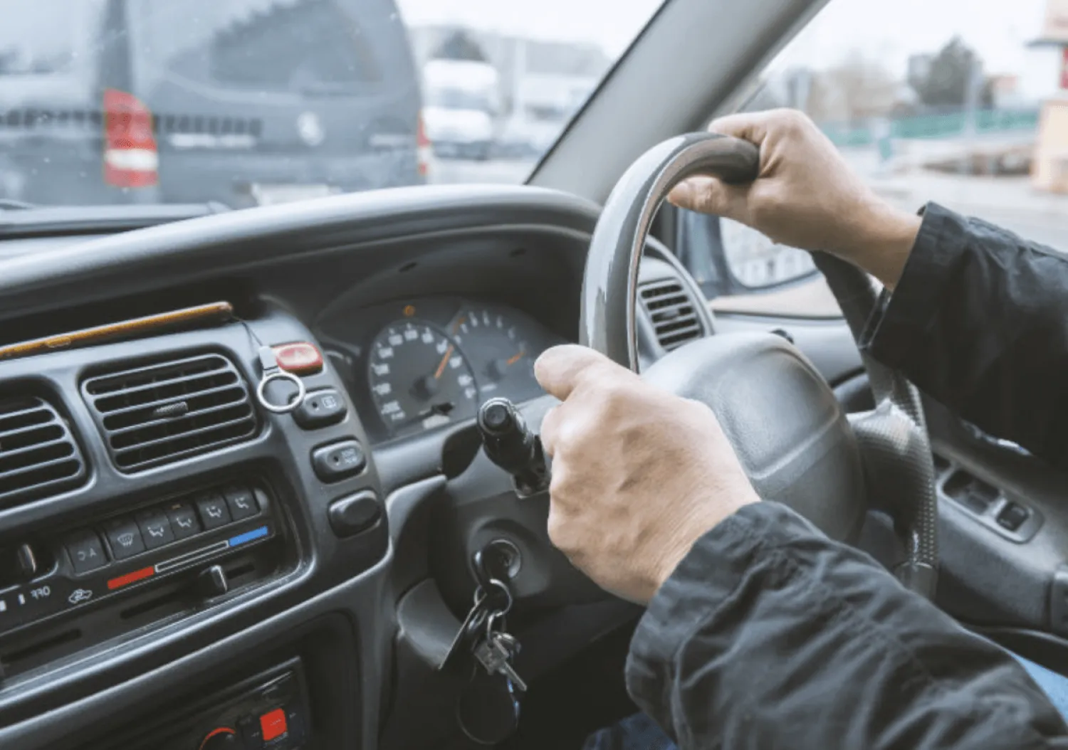 В РК регистрируют праворульные авто, завезенные под видом запчастей