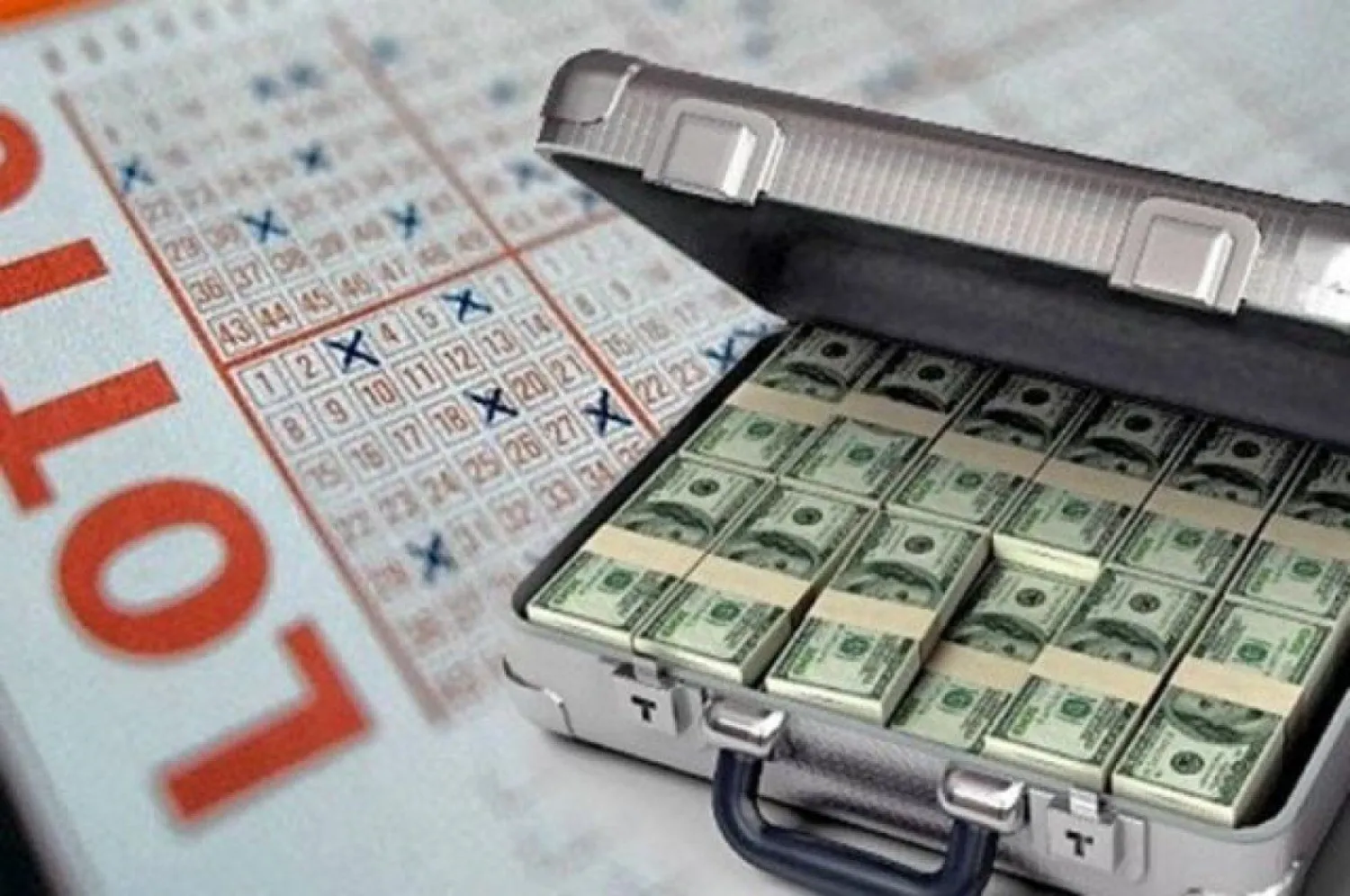 Выигравший в лотерею $1,3 млрд американец не сможет получить всю сумму