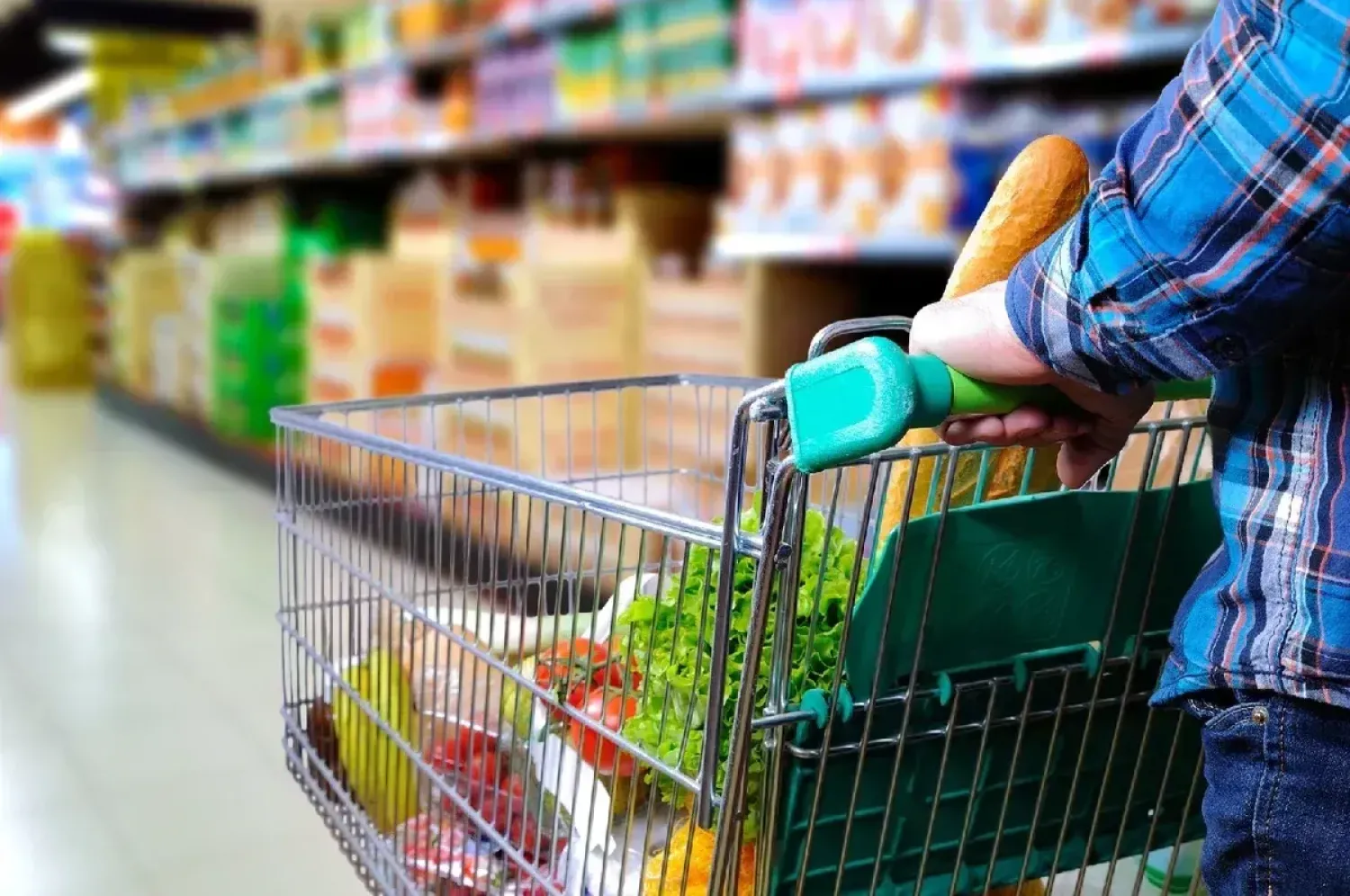 Потребительские расходы: сколько денег тратят казахстанцы на продукты питания