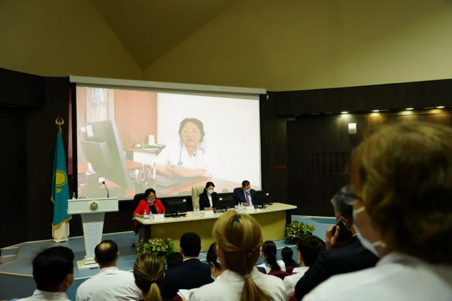 В столице обсудили проблемы детской инфекционной патологии в период пандемии COVID-19