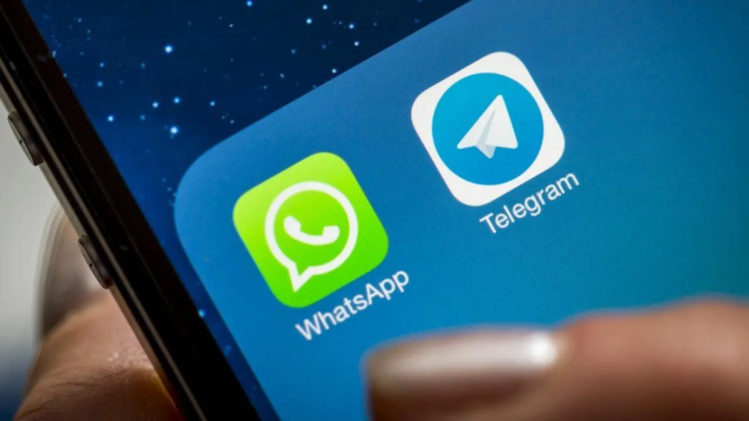 В Казахстане с перебоями работают мессенджеры Telegram и WhatsApp