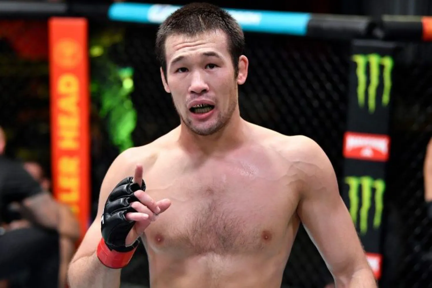 Шавкат Рахмонов послал в нокдаун бойца UFC (Видео)