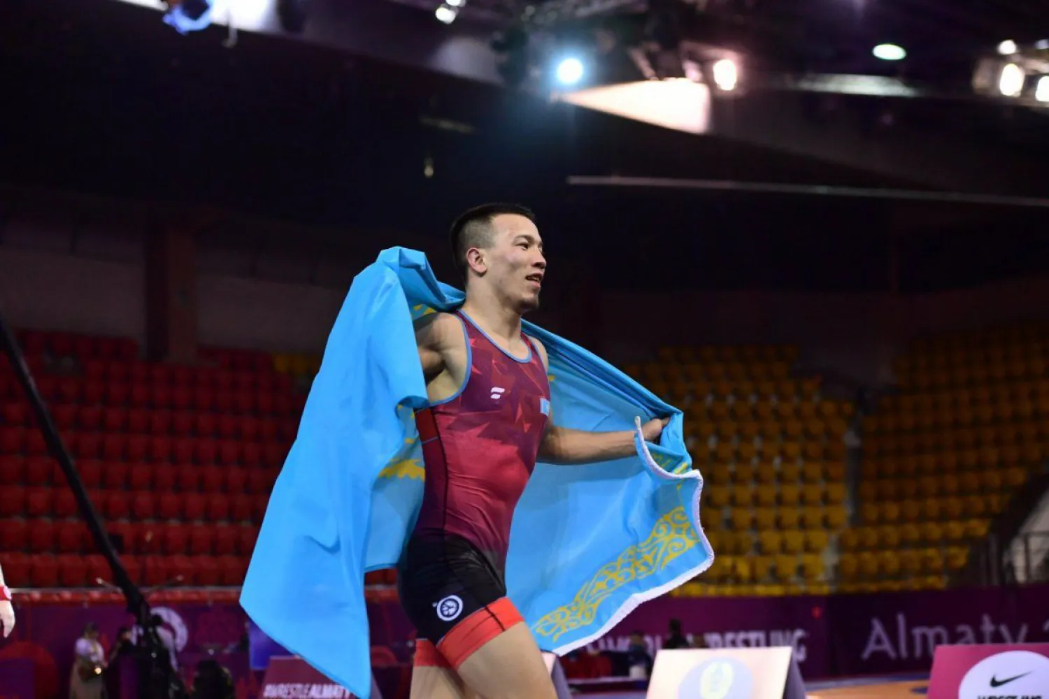 Айдос Султангали поборется за "бронзу" чемпионата мира по греко-римской борьбе