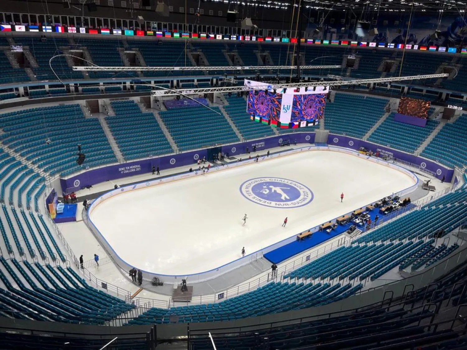 Международный турнир по фигурному катанию Denis Ten Memorial Challenge 2021 стартовал в Нур-Султане