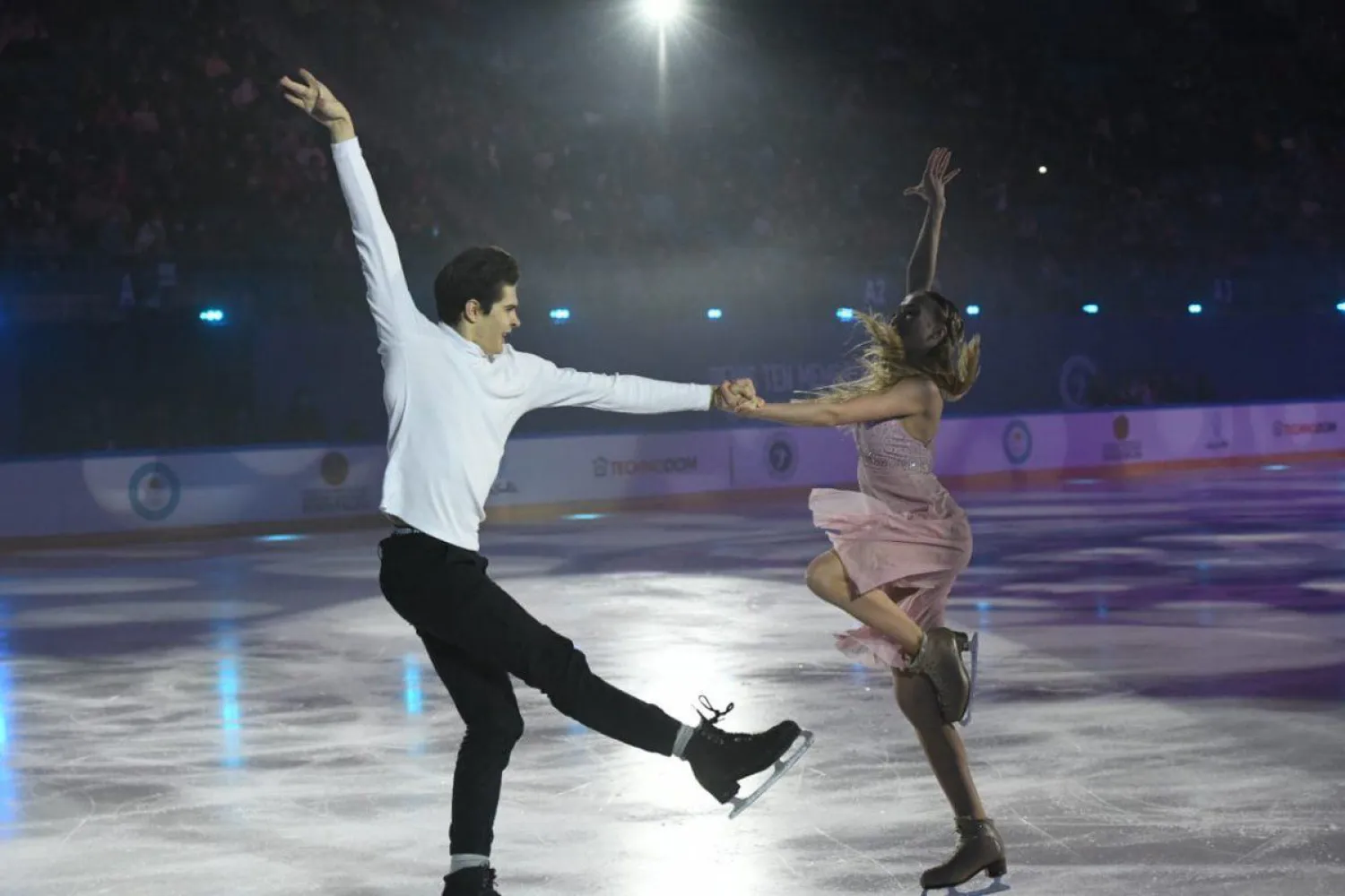 Победителей международного турнира Denis Ten Memorial Challenge определили в Нур-Султане