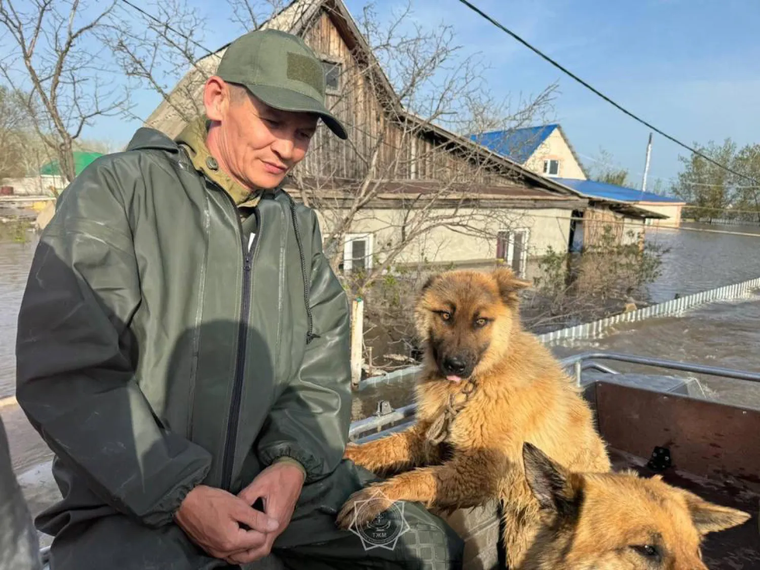 13 тысяч домов затоплено в Западном Казахстане