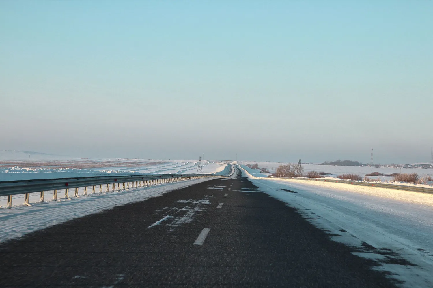 Открылось движение на всех дорогах из Астаны