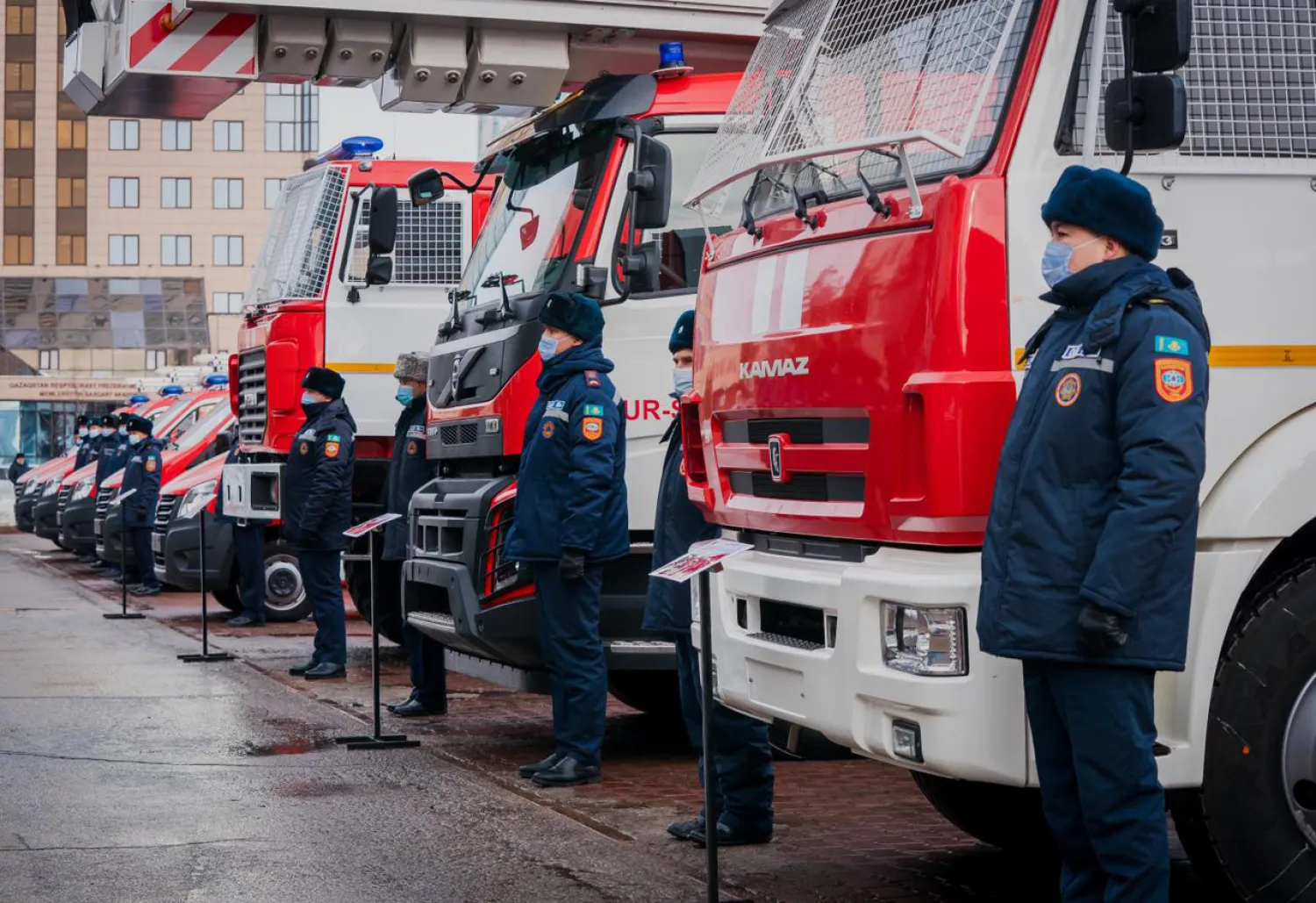 У пожарных и спасателей страны будет новая форма