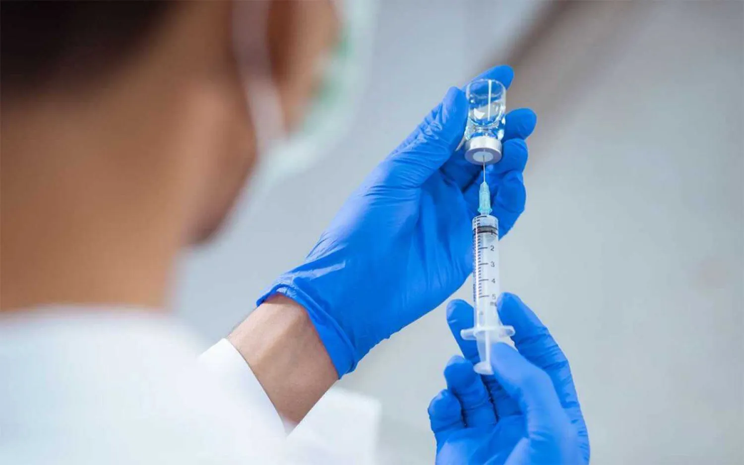 В Казахстане продолжается вакцинация Pfizer