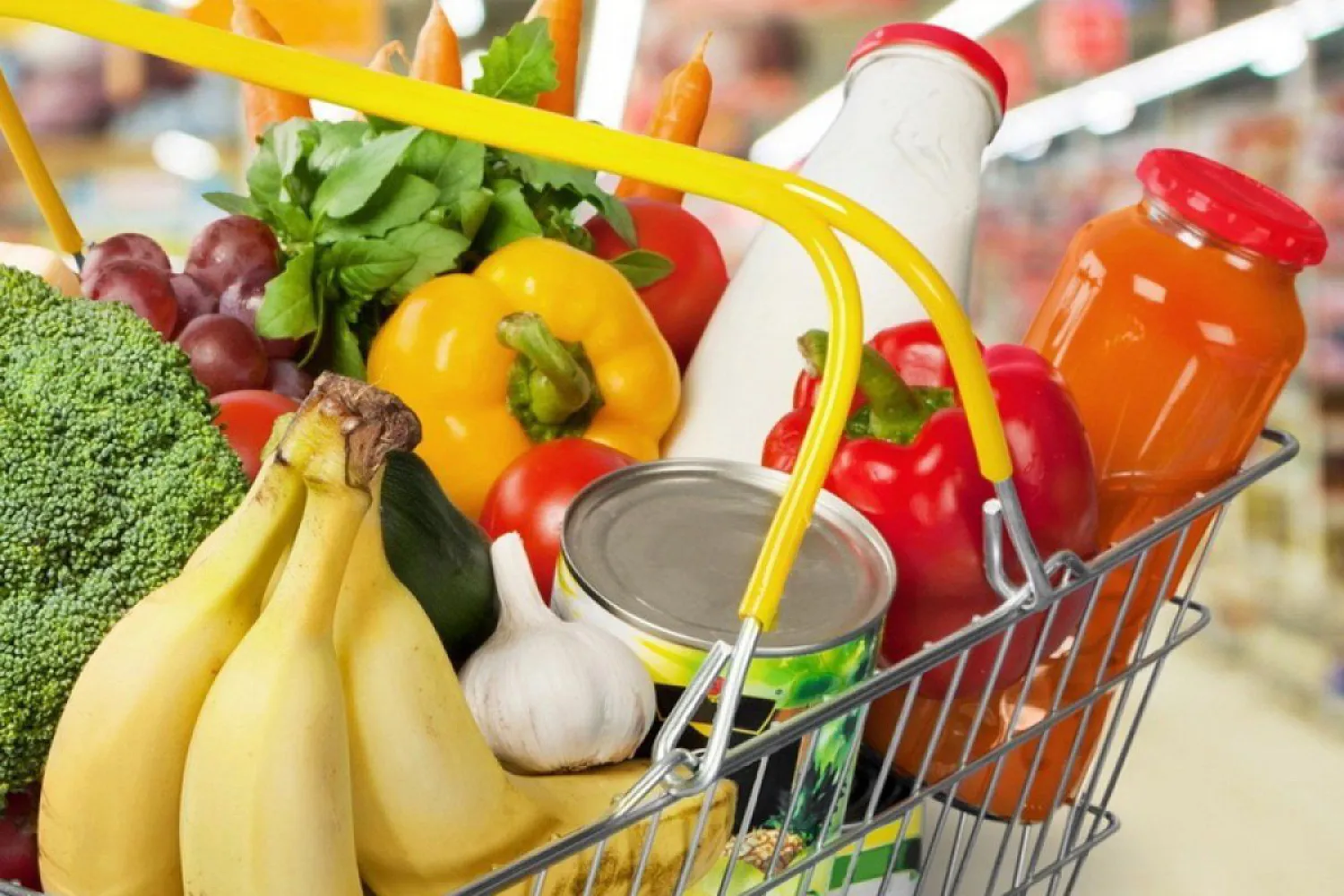 Потребительские расходы: сколько казахстанцы тратят на продукты питания