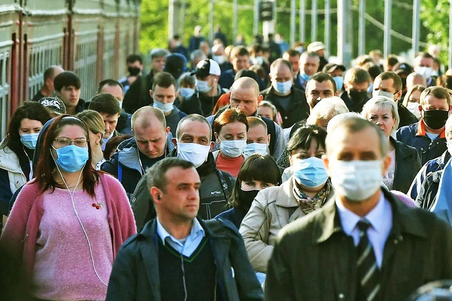 Ажар Гиният рассказала об отмене масочного режима