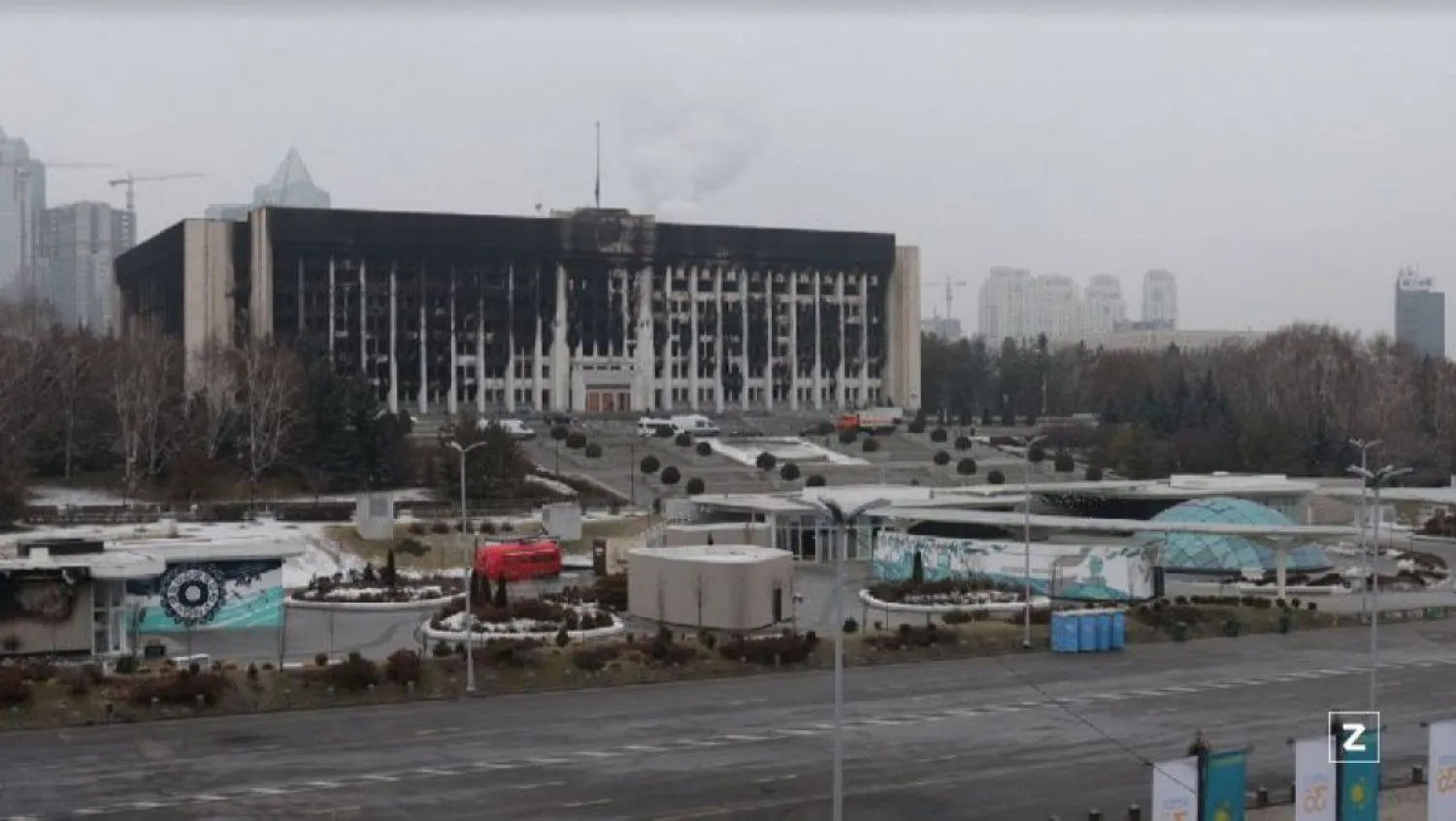 Сколько государственных и коммерческих зданий повреждено в ходе январских событий?