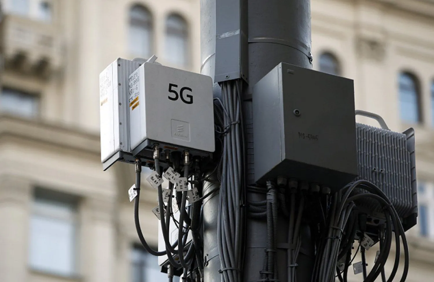 5G – миллионы лучей, разрушающих ДНК - фейк