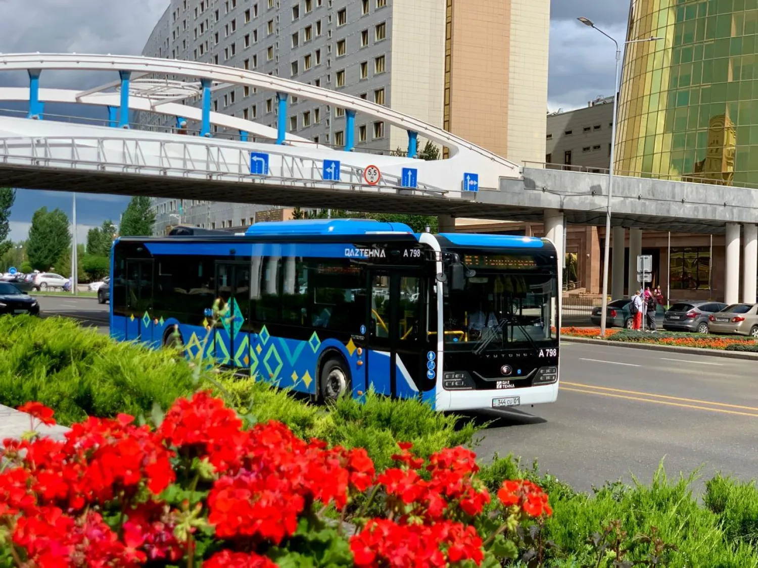 Bus Lane запустили по проспекту Мангилик Ел