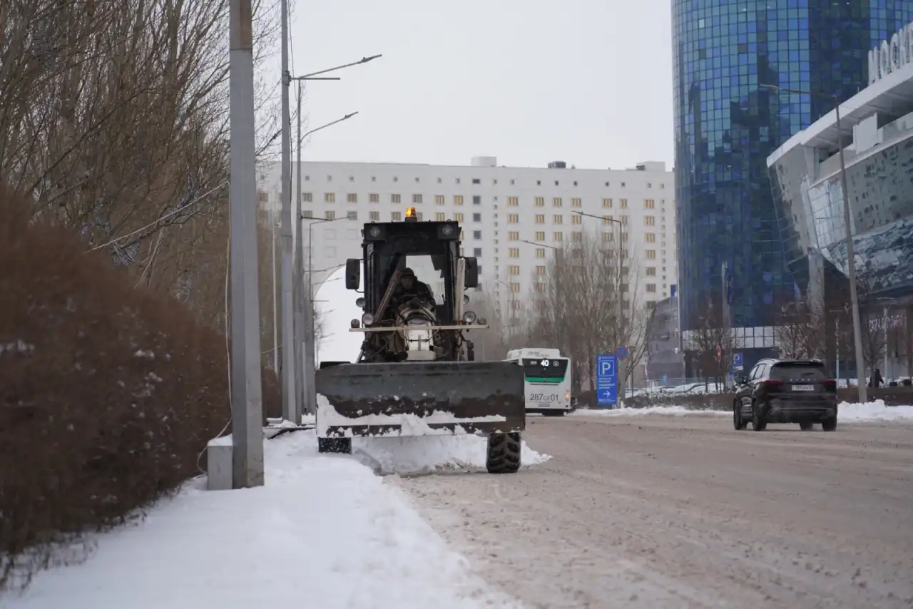 Почти 25 тысяч кубометров снега вывезли за ночь из столицы