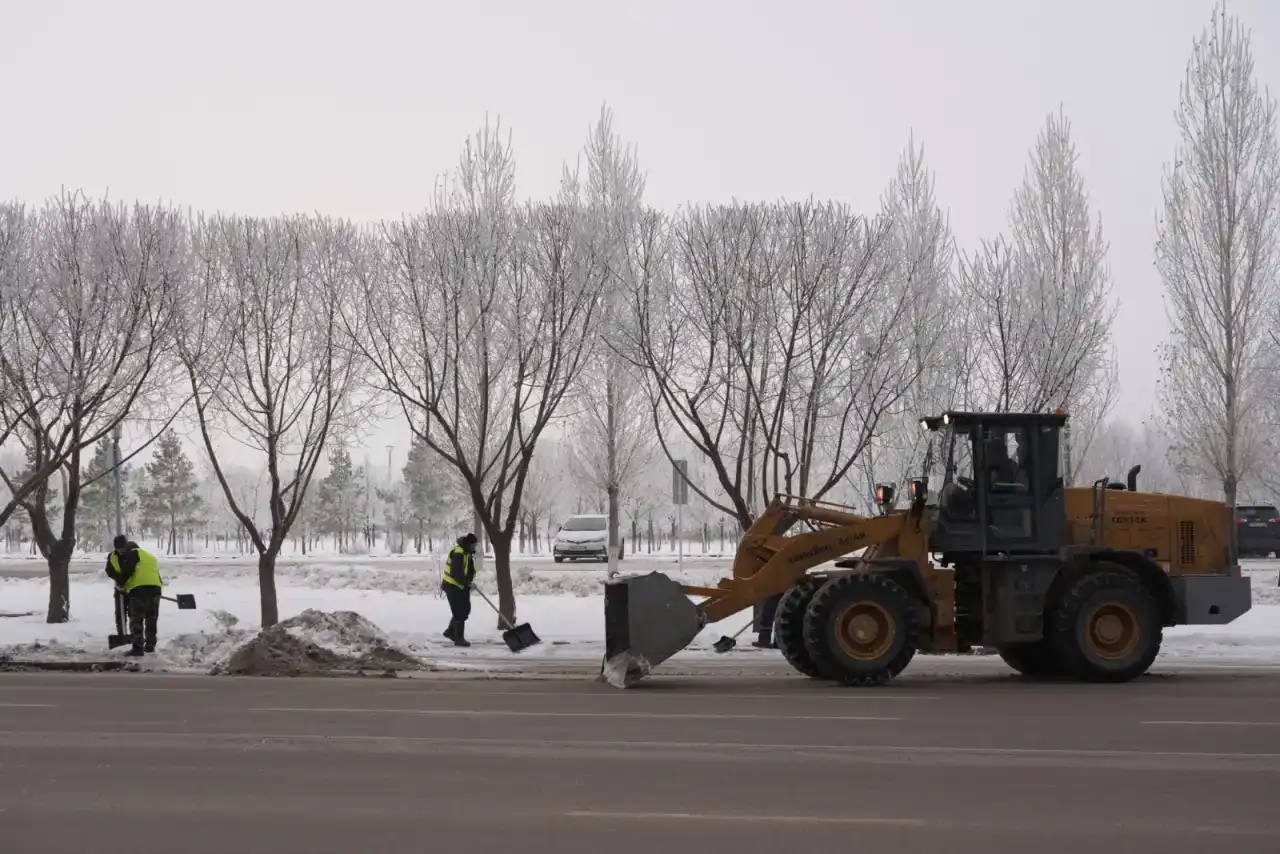 В столице коммунальные службы работают круглосуточно