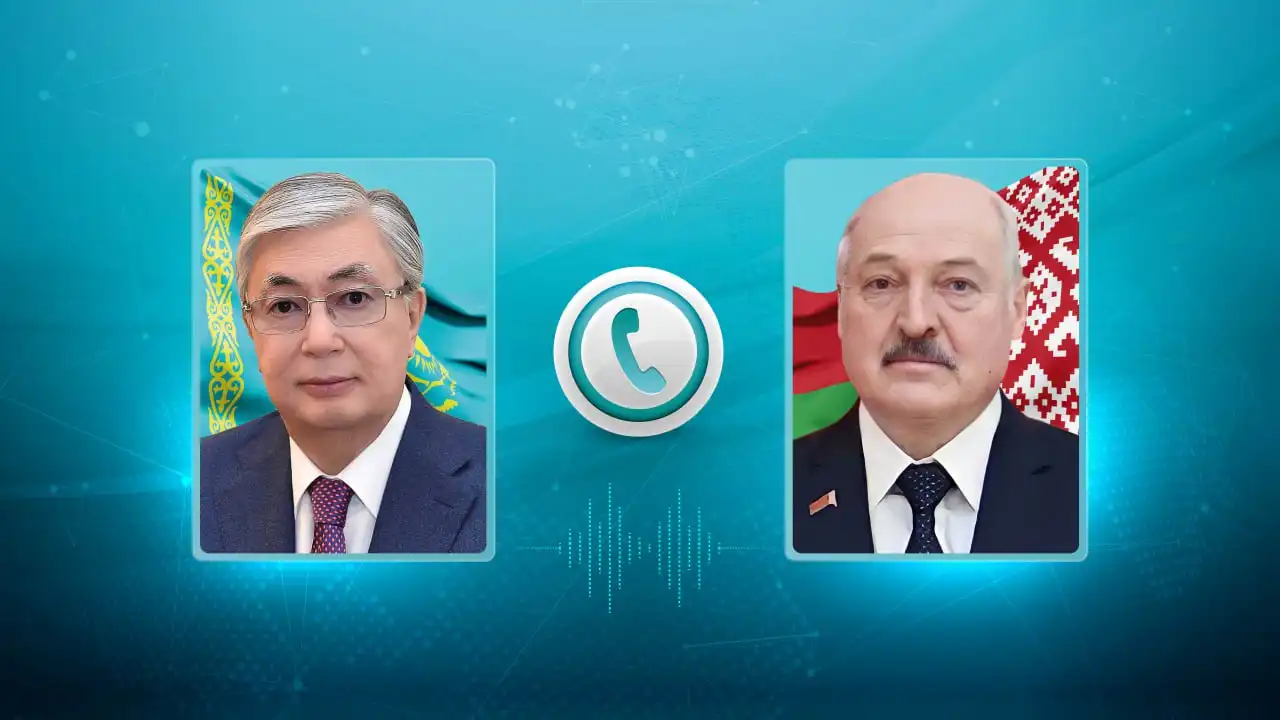 Токаев поздравил Александра Лукашенко с победой на выборах