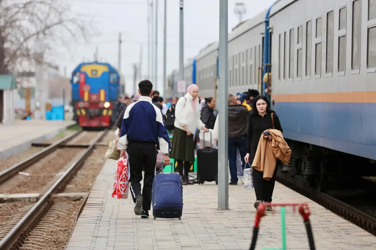 Дополнительные поезда запустят на мартовские праздники в Казахстане