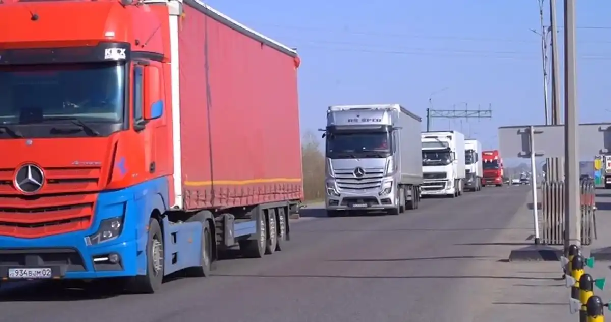 В столице усилен контроль за тяжеловесным автотранспортом