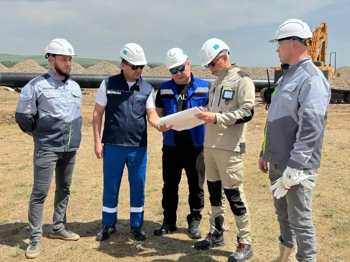 Вице-министр энергетики проверил подготовку ко второй нитке газопровода Бейнеу – Бозой – Шымкент