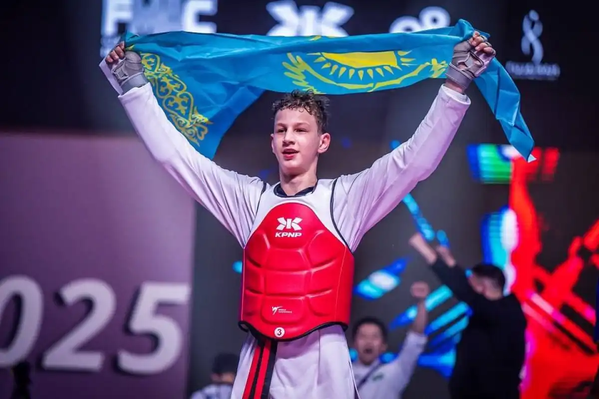 Казахстанский таеквондист Хамзаальпер Ромашкин завоевал золото на чемпионате мира в ОАЭ