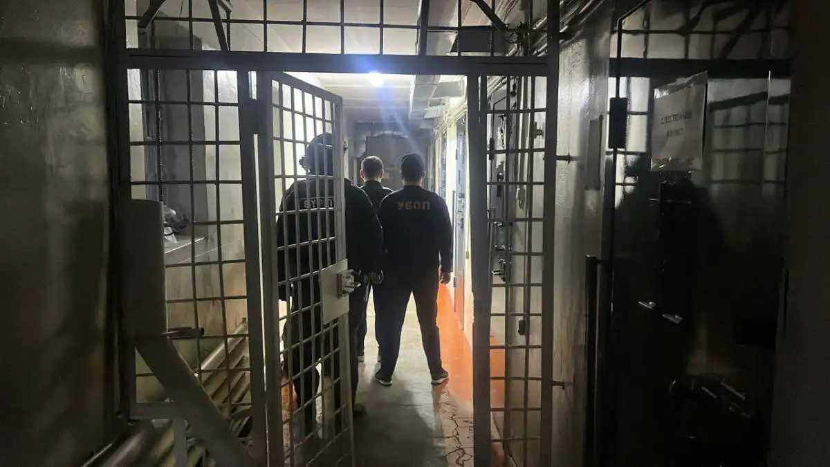 Двоих жителей области Абай осудили за хищение более 260 тысяч саженцев с территории «Семей орманы»