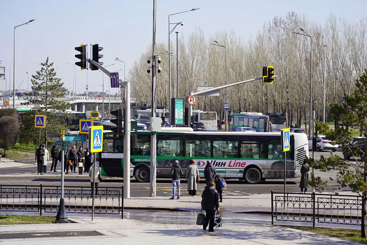 В столице изменено движение девяти автобусов