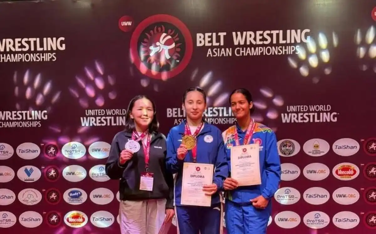 Столичные борцы завоевали медали на чемпионате Азии в Индии