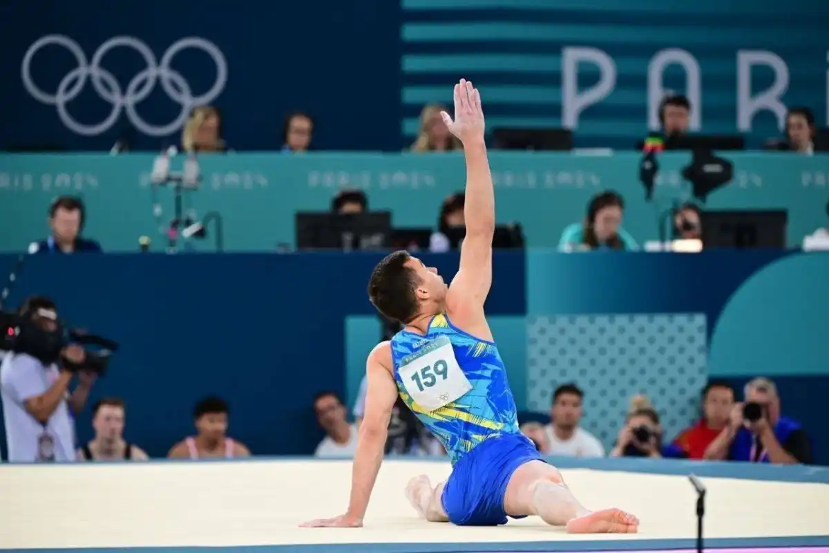 Казахстанский гимнаст стал серебряным призером чемпионата Азии