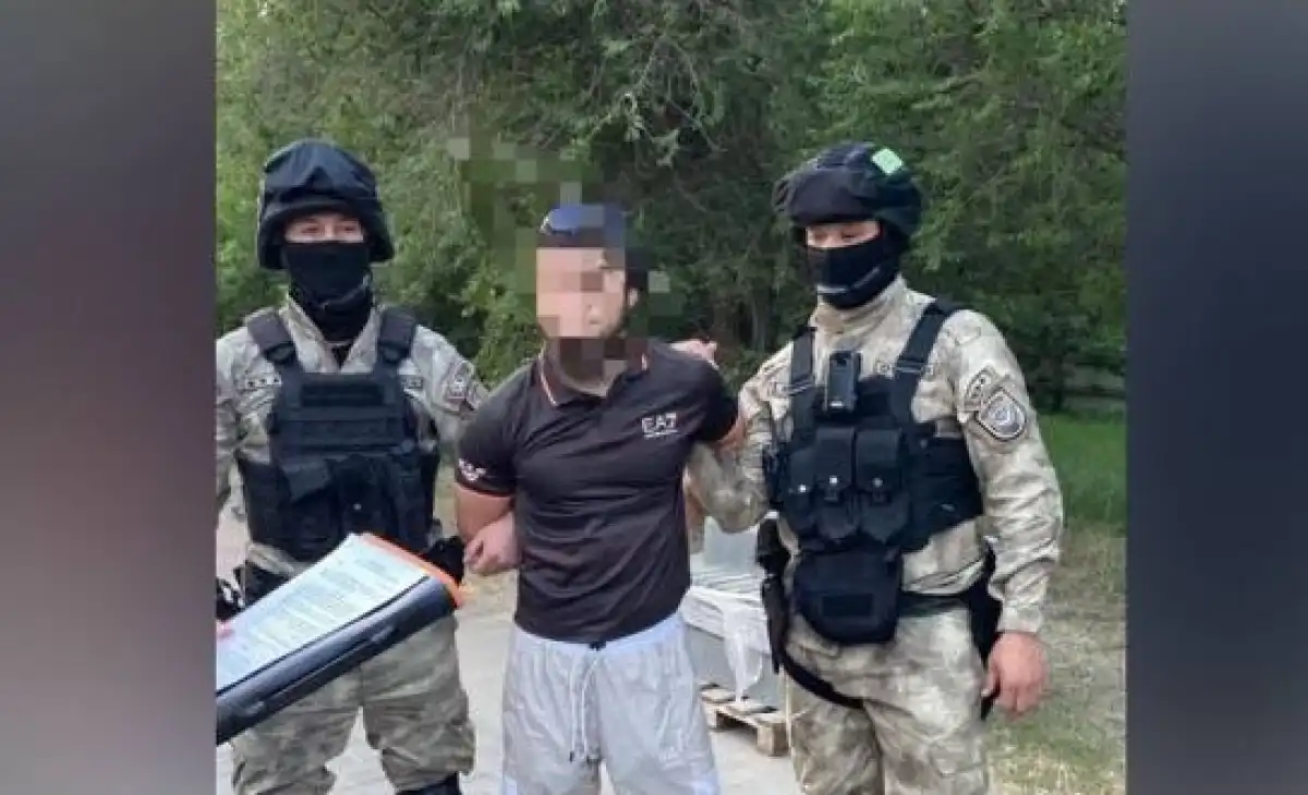 Ранее судимый актюбинец подозревается в крупном вымогательстве